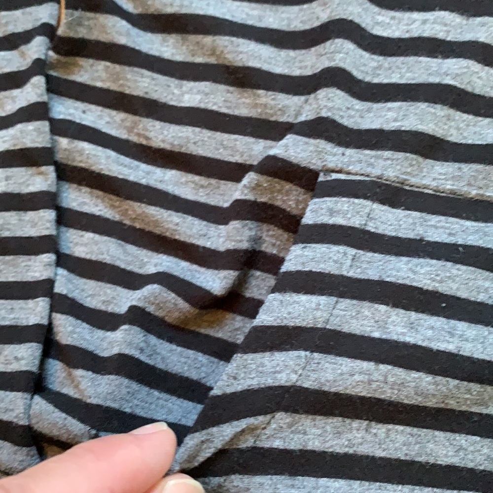 Old Navy medium hoodie - Picture 3 of 8